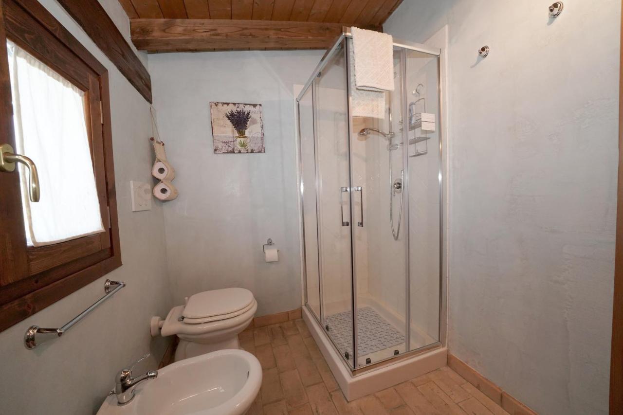 לינה וארוחת בוקר צ'רבטרי Casa Degli Ulivi מראה חיצוני תמונה